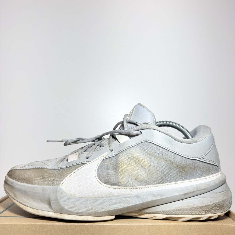 Nike Zoom Freak 5 Wolf Grey White Men's Basketball Shoes Size 10 Giannis Low